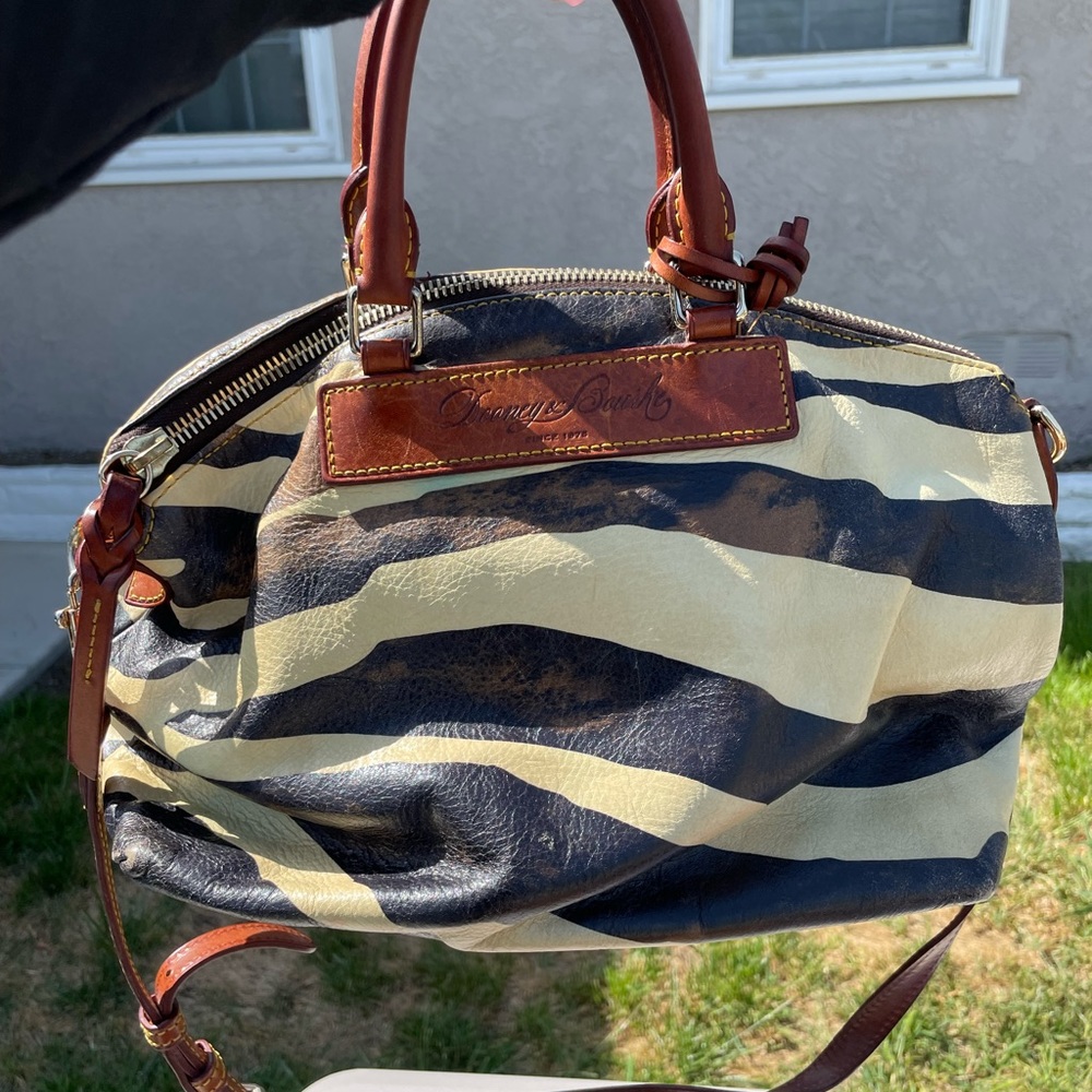 Dooney & Bourke Purse